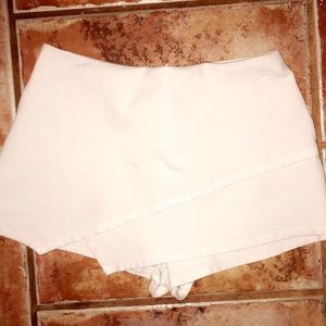 White envelope skort